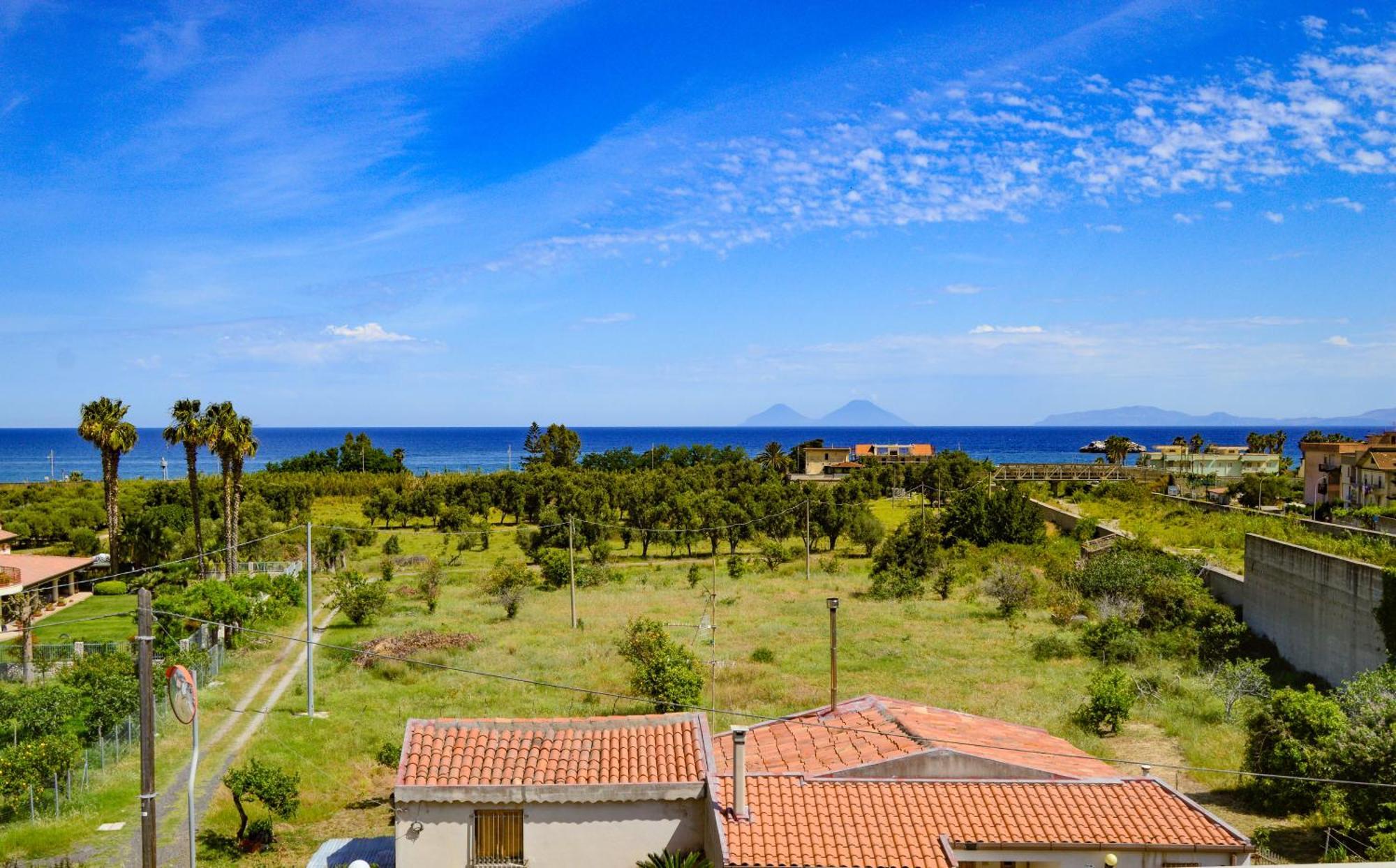 Casa Ekaterina Free Wifii - Spiaggia 200 Metri Brolo Exterior photo